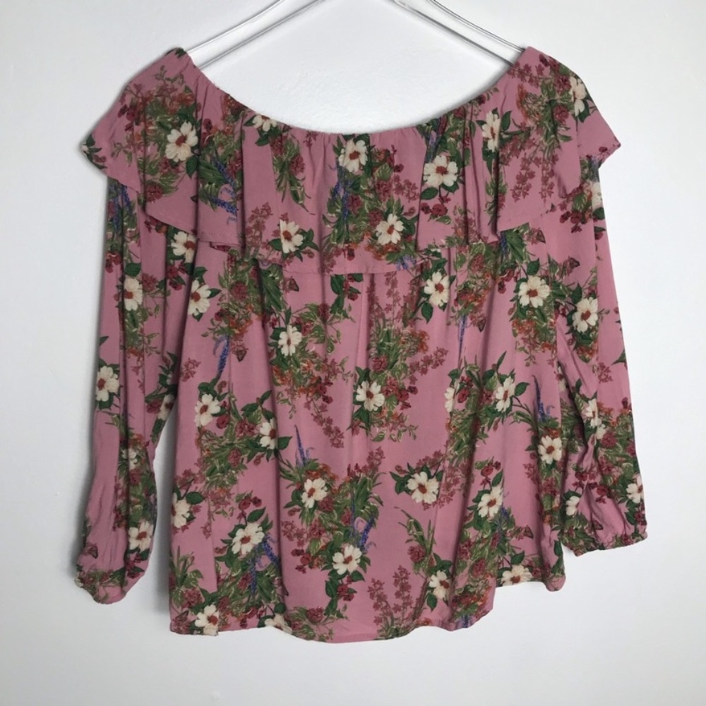 Haute Monde off shoulder top